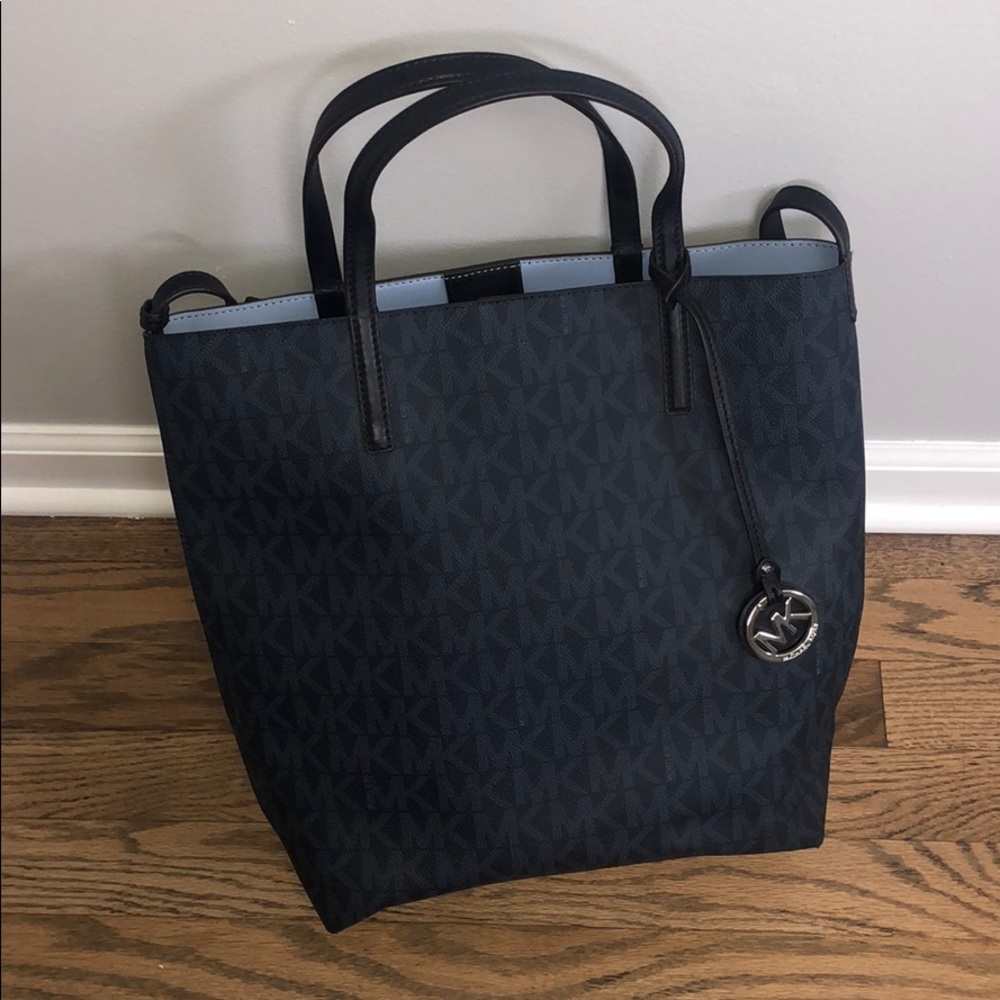 Brand new Navy michael Kors purse